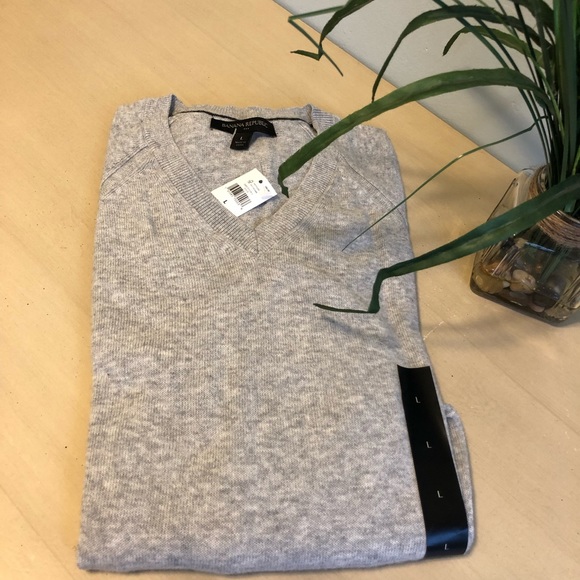 Banana Republic Other - Banana Republic Men's Sweater.